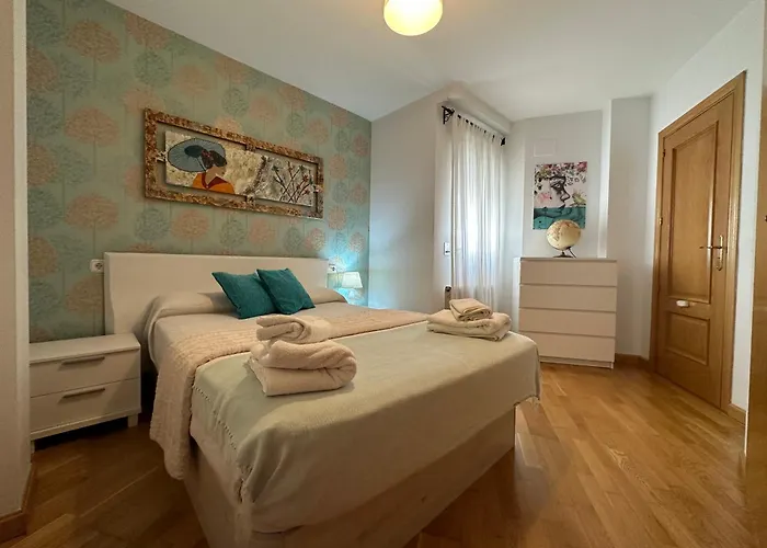 Amantes De Con Parking Privado Incluido Teruel